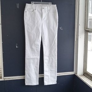 GUC St. John's Bay size 4 straight leg white denim pants jeans